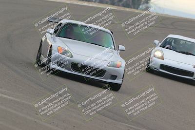 media/Dec-19-2025-Lucky Dog Racing (Fri) [[3b7b1b5fc8]]/Beginner/Session 4 Turn 2 3 Speed Pan/